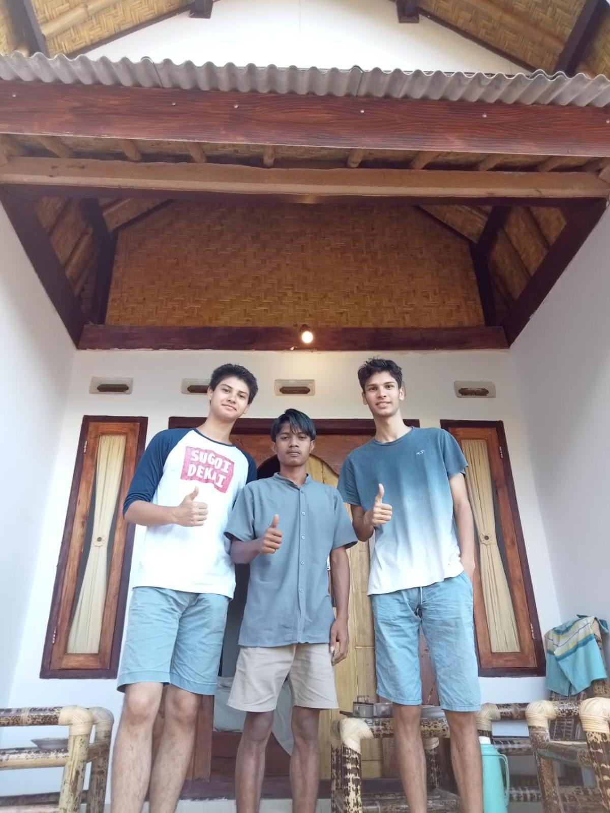 Diki Bungalows Kuta  Екстер'єр фото