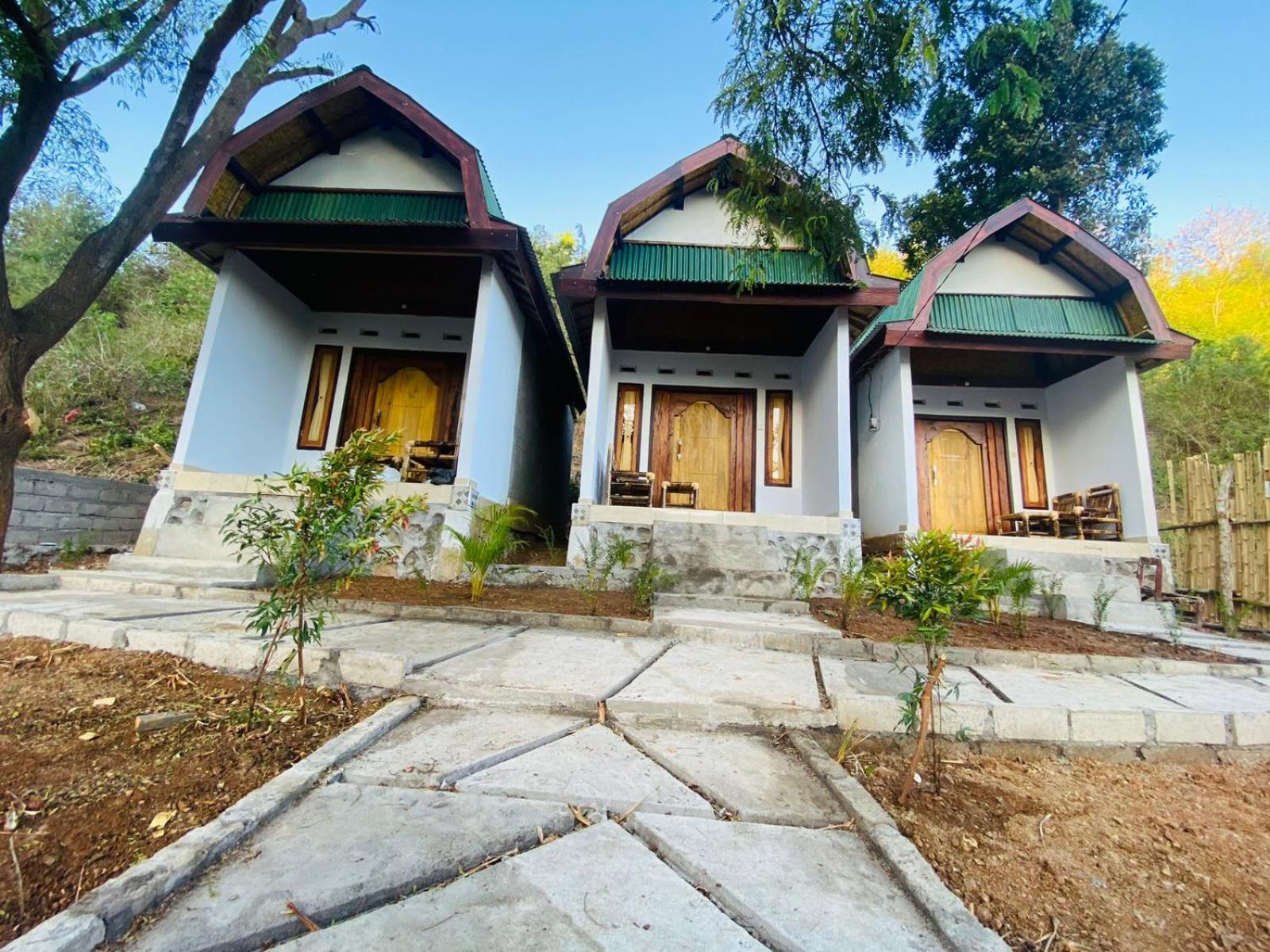 Diki Bungalows Kuta  Екстер'єр фото