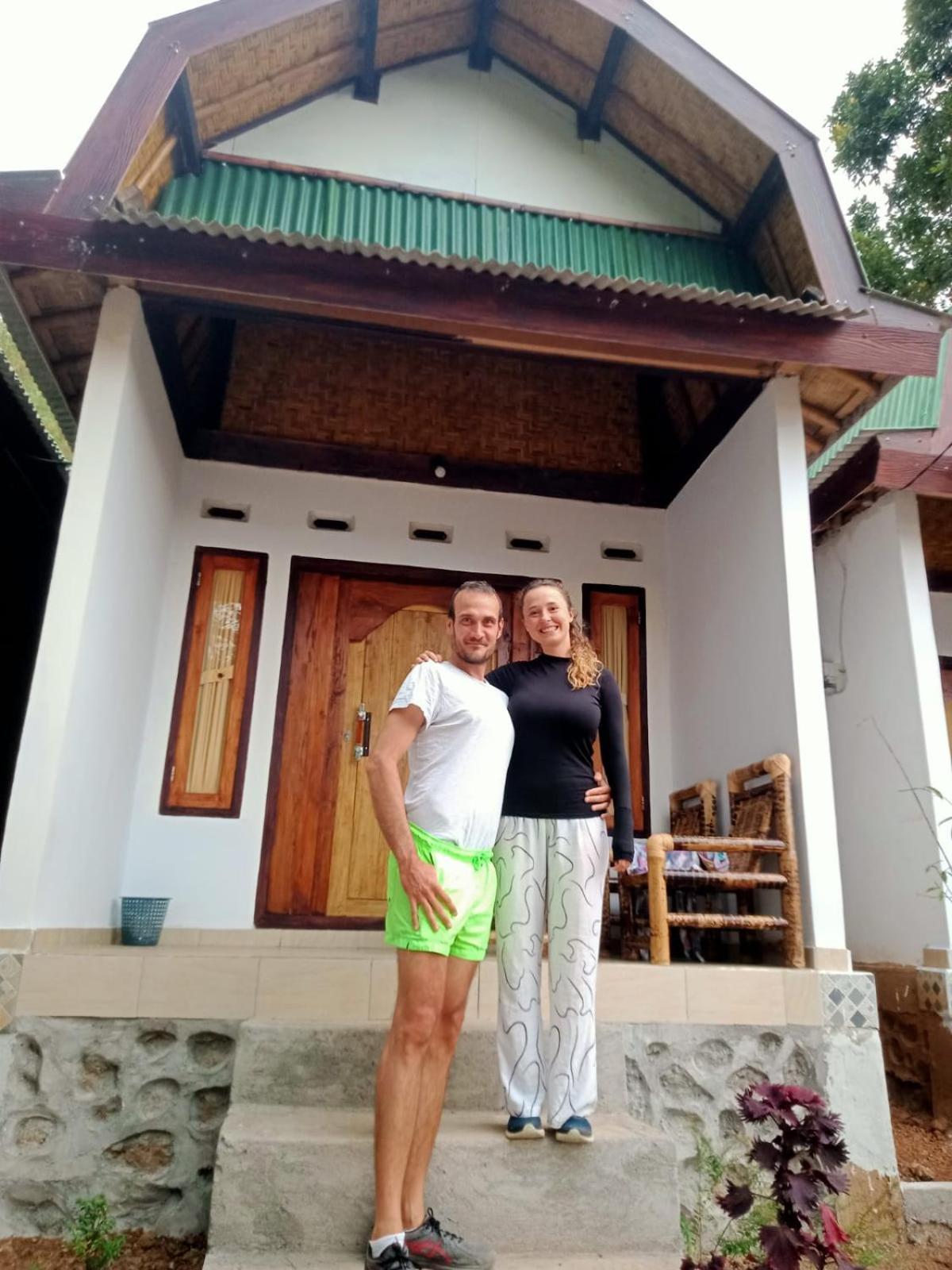 Diki Bungalows Kuta  Екстер'єр фото