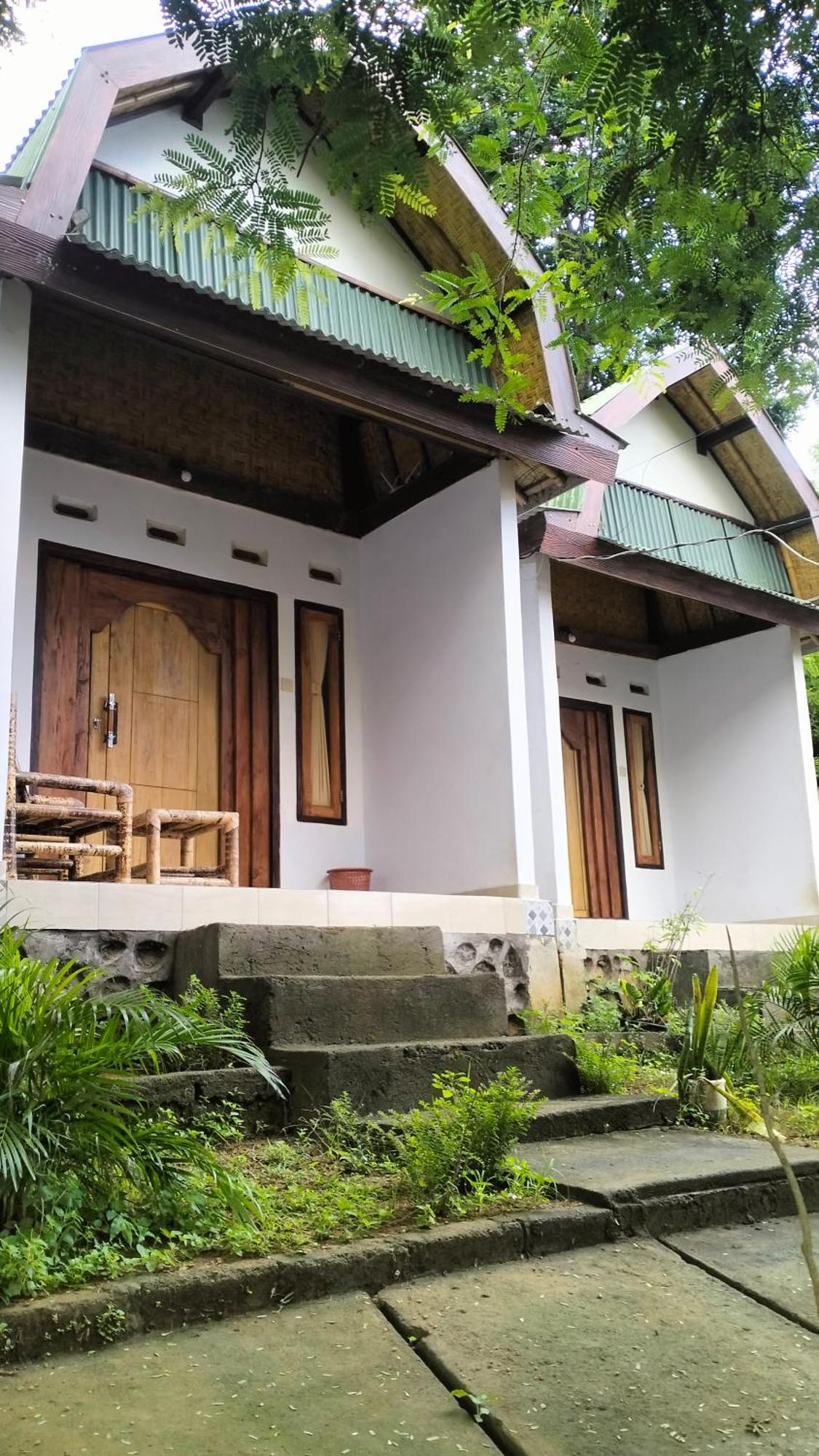 Diki Bungalows Kuta  Екстер'єр фото