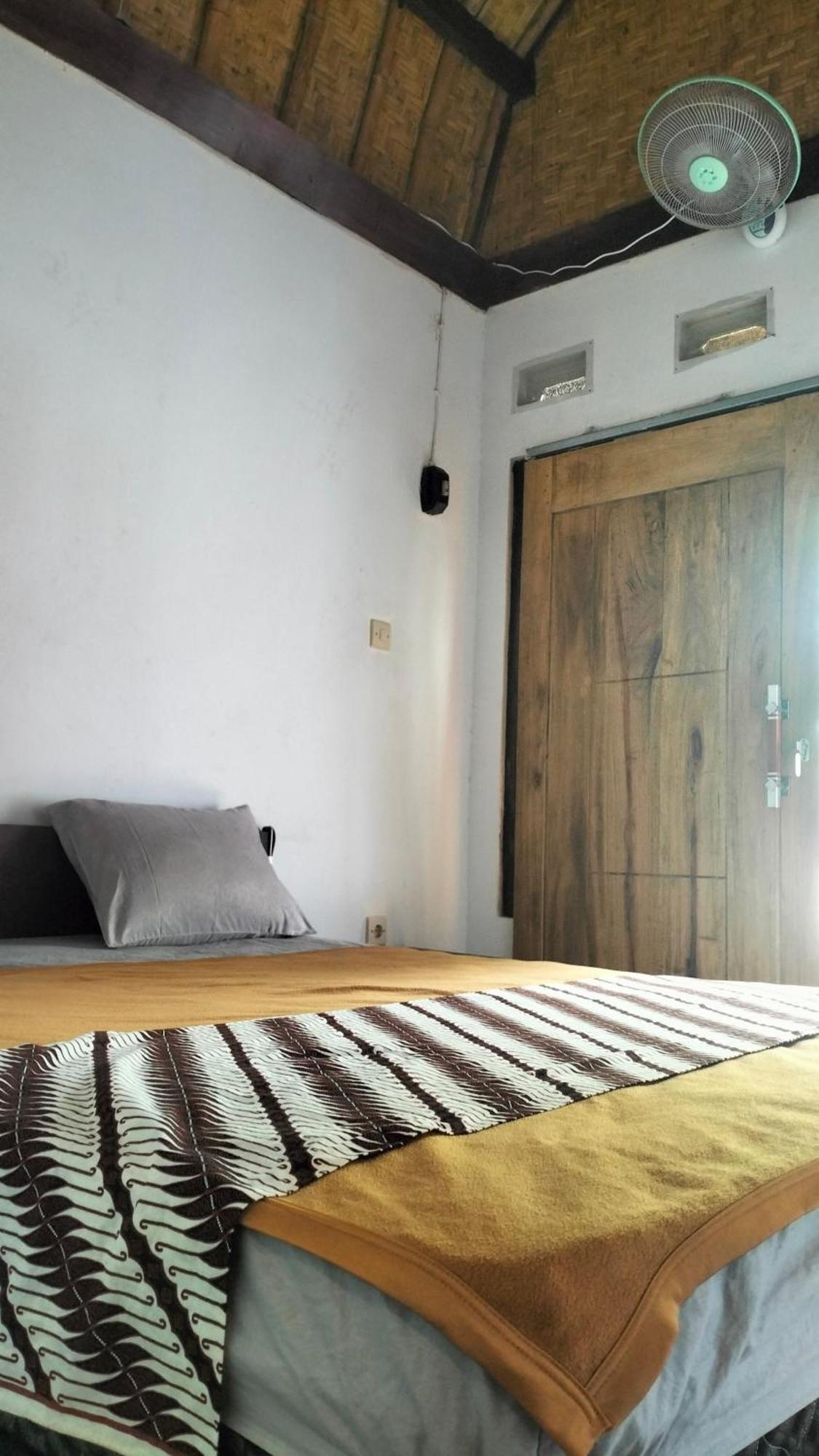 Diki Bungalows Kuta  Екстер'єр фото